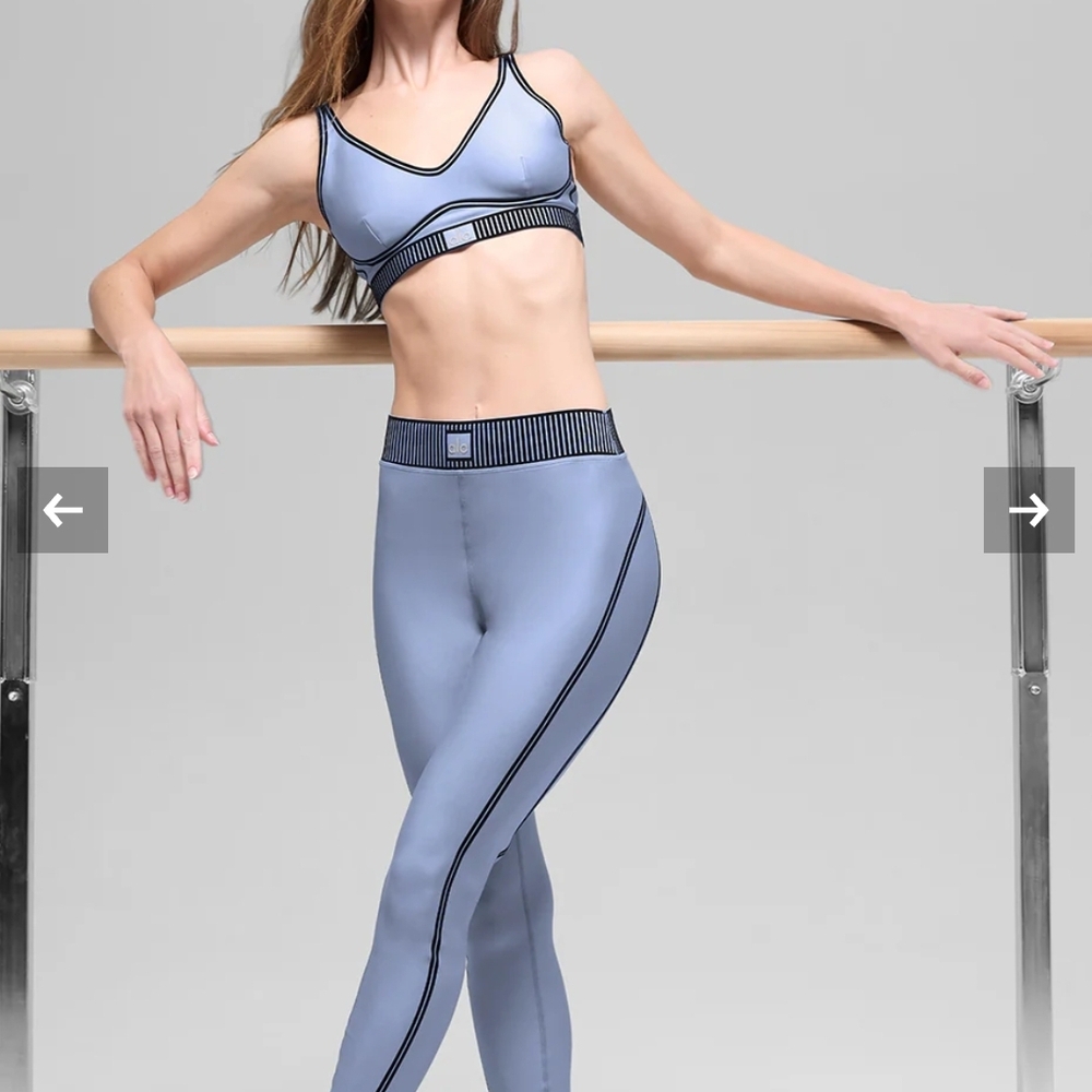 ALO Yoga Airlift High-Waist 7/8 Line Up Legging & Bra In Green
